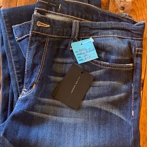 Flying Monkey basic boyfriend jeans.  Brand new.